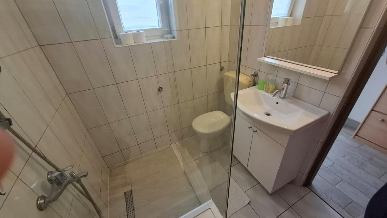 Apartment Ajdukovic Vodice Exterior foto